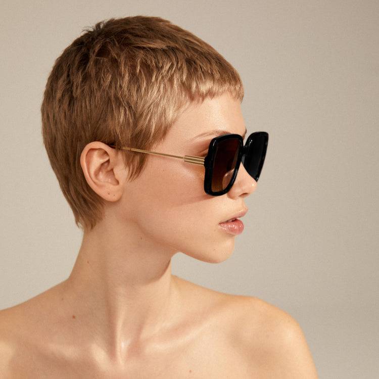 Pilgrim ALIET Sonnenbrille Schwarz/Gold im Angebot