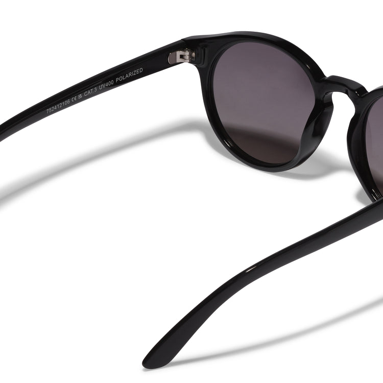Pilgrim KYRIE Sonnenbrille Schwarz/Gold Günstiger Verkauf