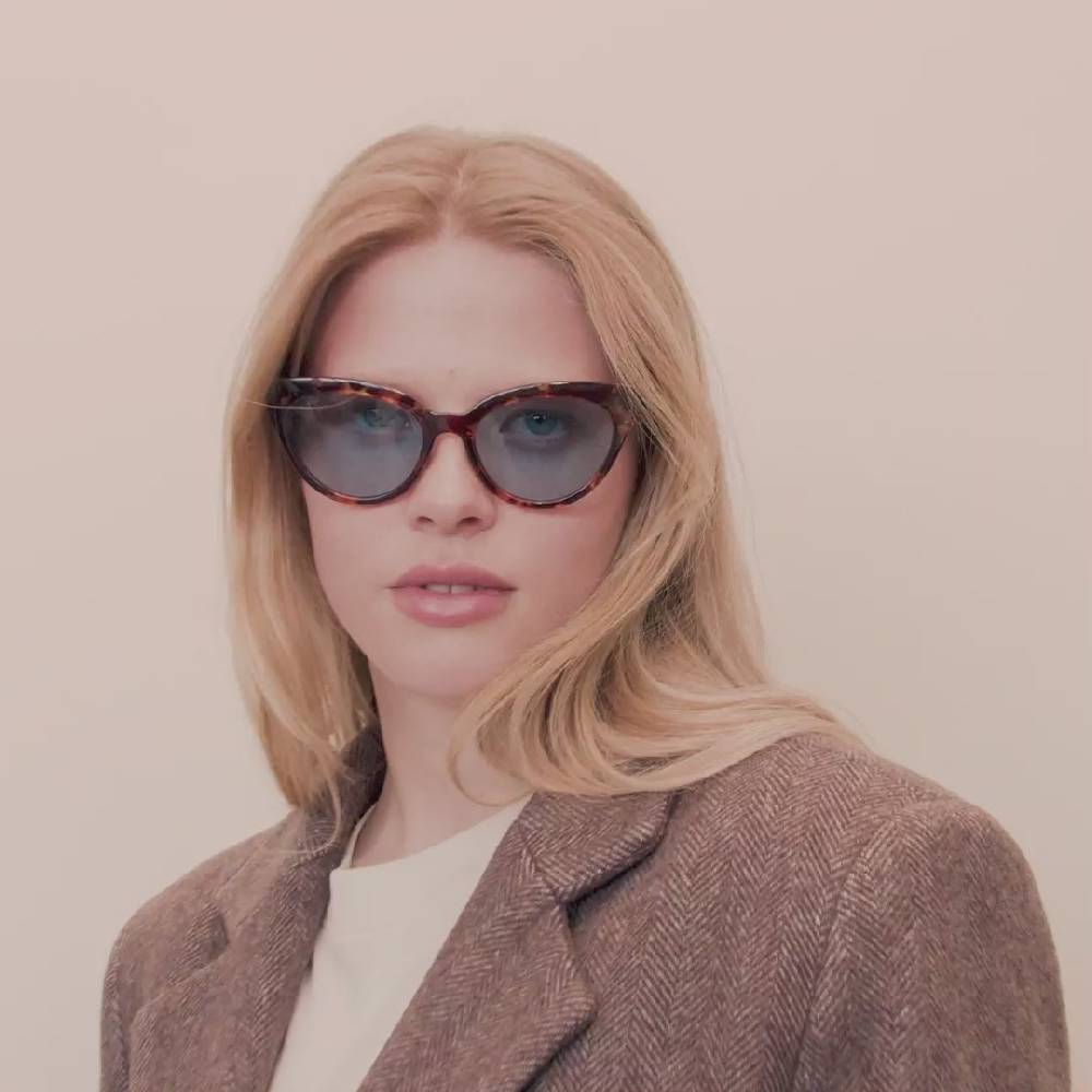 Pilgrim RAISA Recycelte Sonnenbrille Schildpatt-Braun Kostenloser Versand