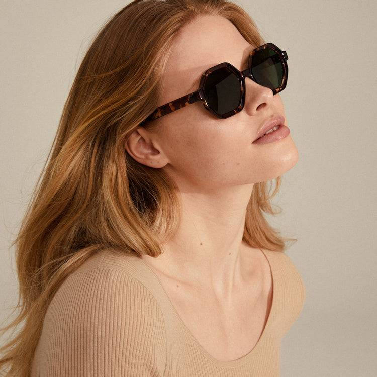 Pilgrim KIMANI Recycelte Sonnenbrille Schildpatt-Braun Fabrikpreis
