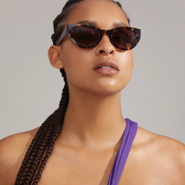 Pilgrim JUNA Cat-Eye-Sonnenbrille in braunem Schildpatt Günstig kaufen