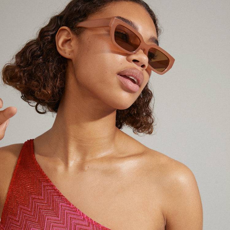 Pilgrim ORIANA Sonnenbrille hellbraun Discount Store für neue Produkte