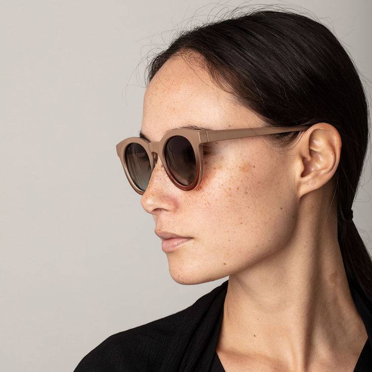 Pilgrim TAMARA Sonnenbrille, braun/beige Riesige Ersparnisse