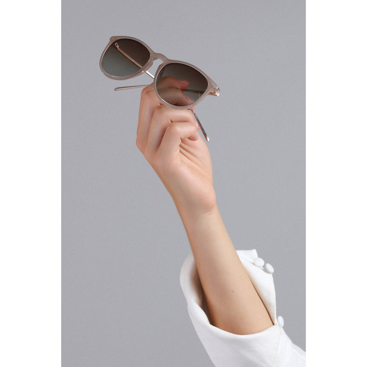 Pilgrim VANILLE Sonnenbrille hellgrau/Gold Begrenztes Angebot