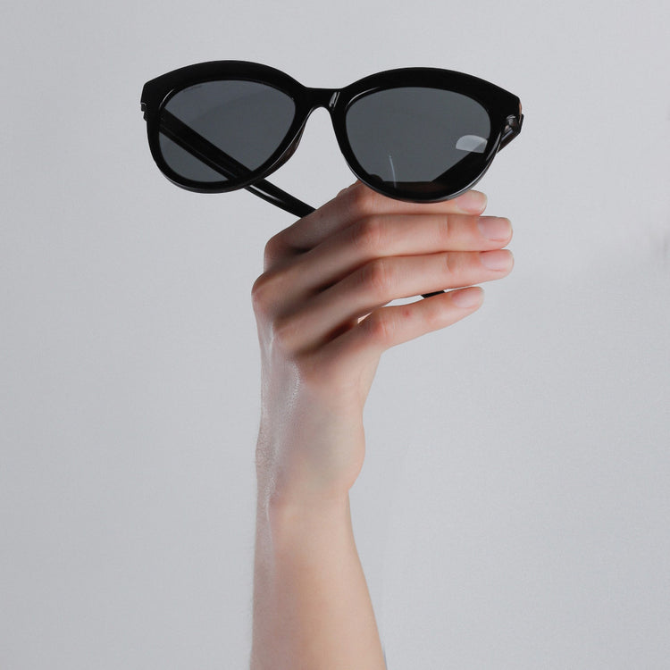 Pilgrim TULIA Cat-Eye-Sonnenbrille schwarz Online Shopping