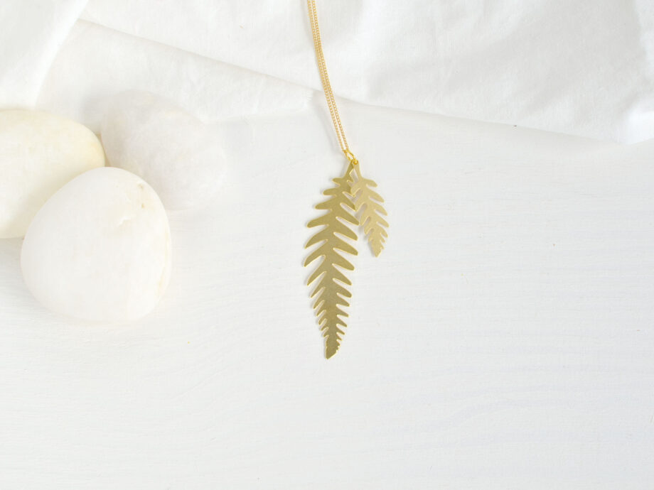 Renna Deluxe Lange goldene Kette mit Farn Fabrikladen