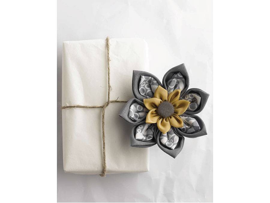 Renna Deluxe KANZASHI – Japanischer Haarschmuck und andere Kleinigkeiten aus Stoff, Kreativbuch Muttertagsangebot