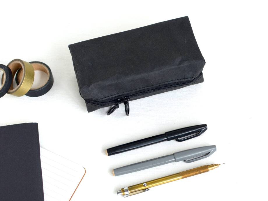 Renna Deluxe Federmäppchen mit Monogramm personalisiert in Schwarz Vatertagsangebot