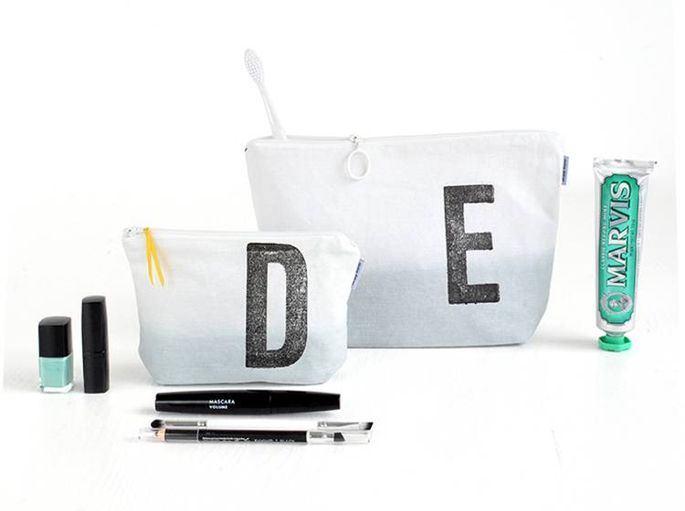 Renna Deluxe Schminktasche GRAU mit Monogramm personalisiert Cyber Monday