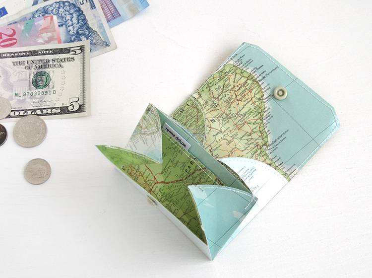 Renna Deluxe Atlas Portemonnaie aus Landkarten Großer Ausverkauf