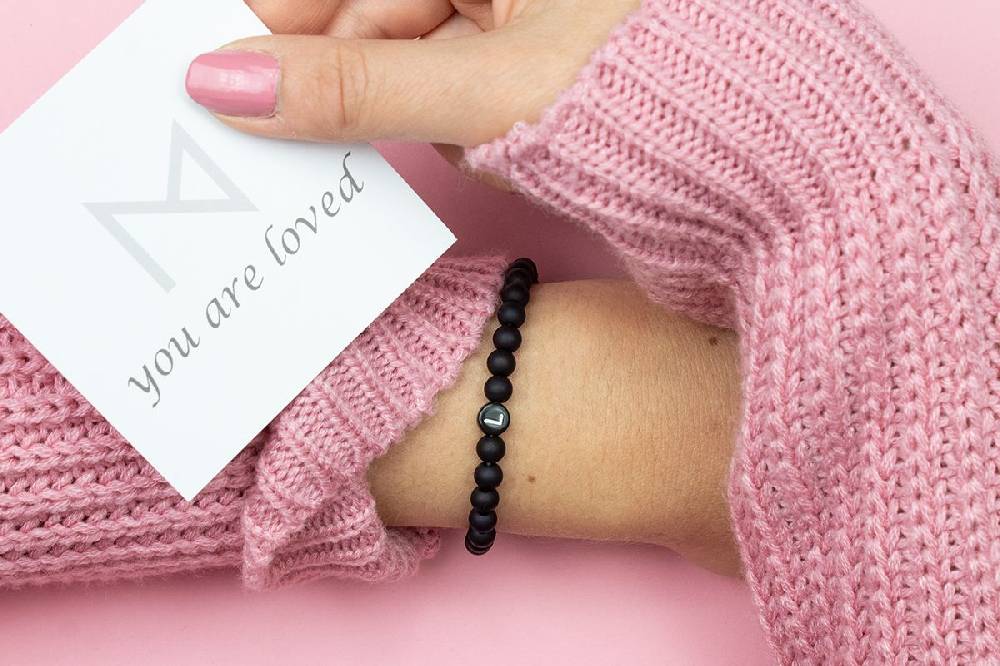 Sadingo Partnerarmband mit Buchstaben und Achat Perlen im Angebot