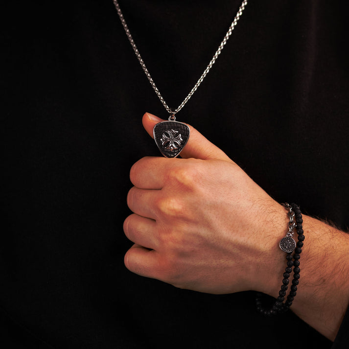 Save Brave Doppeltes Armband aus dunkelgrauen Jasperperlen & Fleur de Lys Anhänger Kostenloser Versand