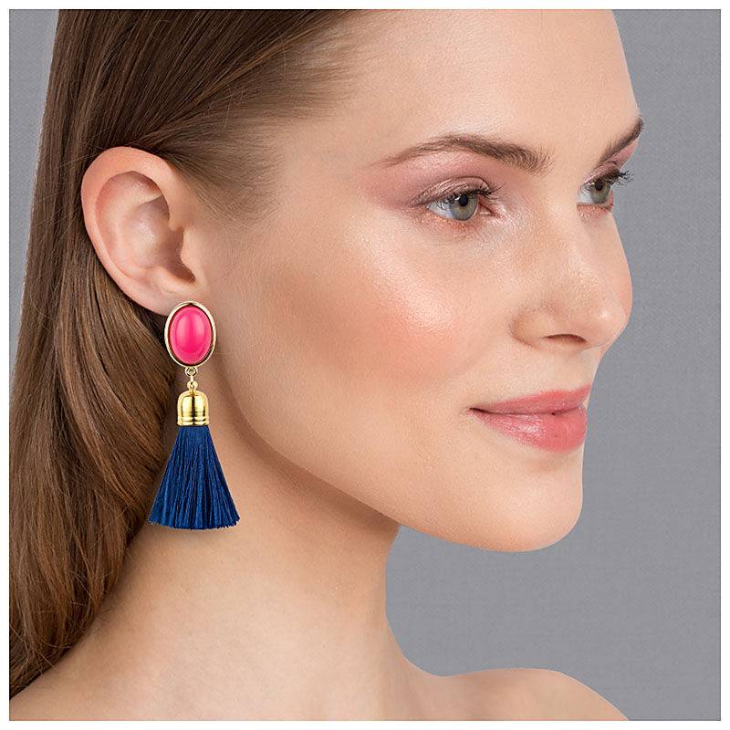 SchwesterSchwester Quasten Ohrringe als Ohrstecker in Pink mit dunkelblauer Quaste von AmuseToi Zeitlich begrenztes Angebot