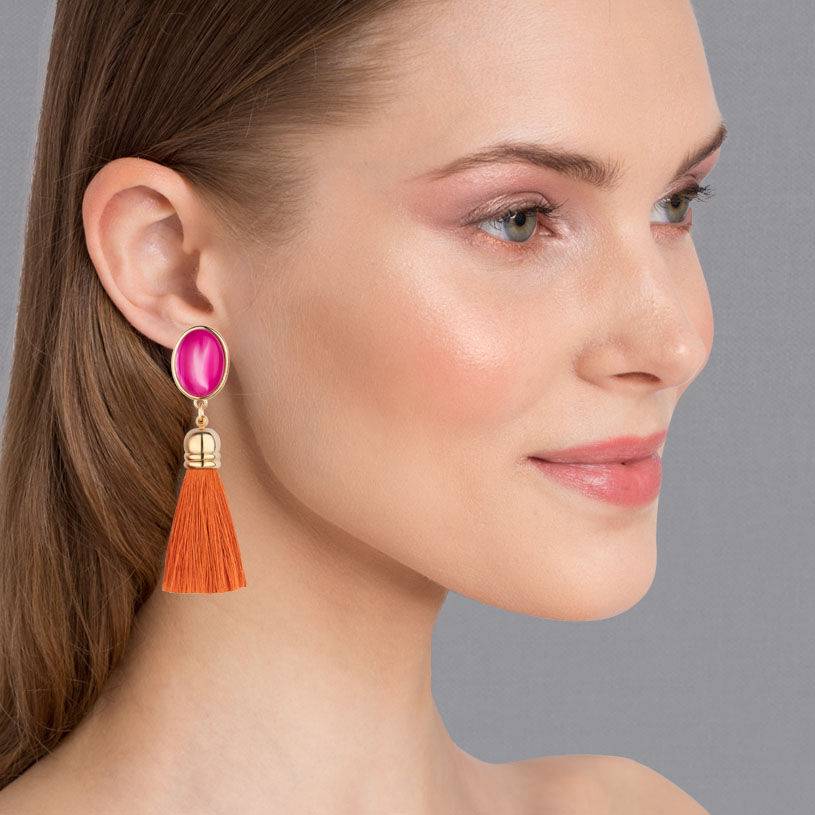 SchwesterSchwester Vergoldete Ohrclips in Pink mit Quaste in Rostorange von AmuseToi Auslauf