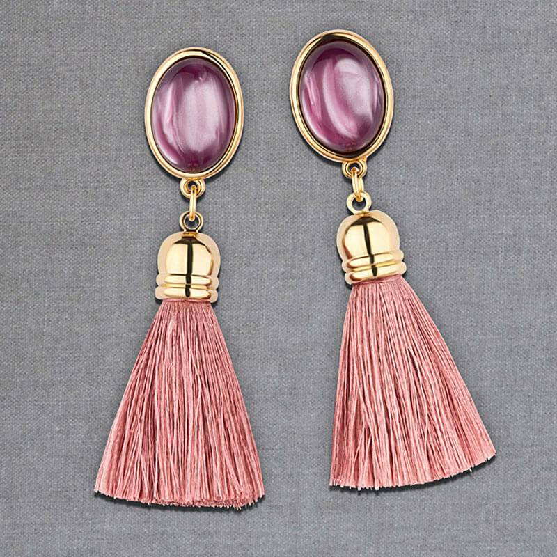 SchwesterSchwester Quasten Ohrringe als Ohrstecker in Amethyst mit Quaste in Puderrosa von AmuseToi Black Friday Preise