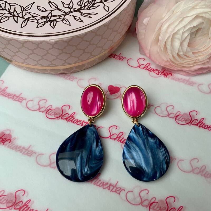 SchwesterSchwester Pinke Ohrstecker mit dunkelblauen Tropfen von AmuseToi Limitierter Zeitrabatt