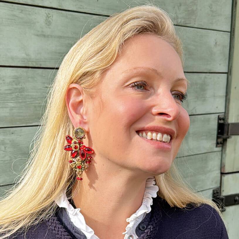 SchwesterSchwester Vorbestellbar - Große Soutache-Ohrringe in Rot und Champagner Bis zu 65% Rabatt