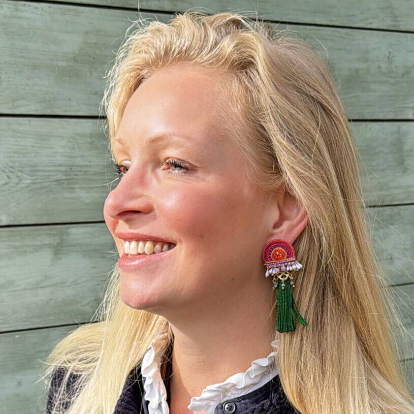 SchwesterSchwester Vorbestellbar - Verspielte Soutache-Ohrringe in Pink-Orange mit grüner Quaste Fabrik Onlineshop