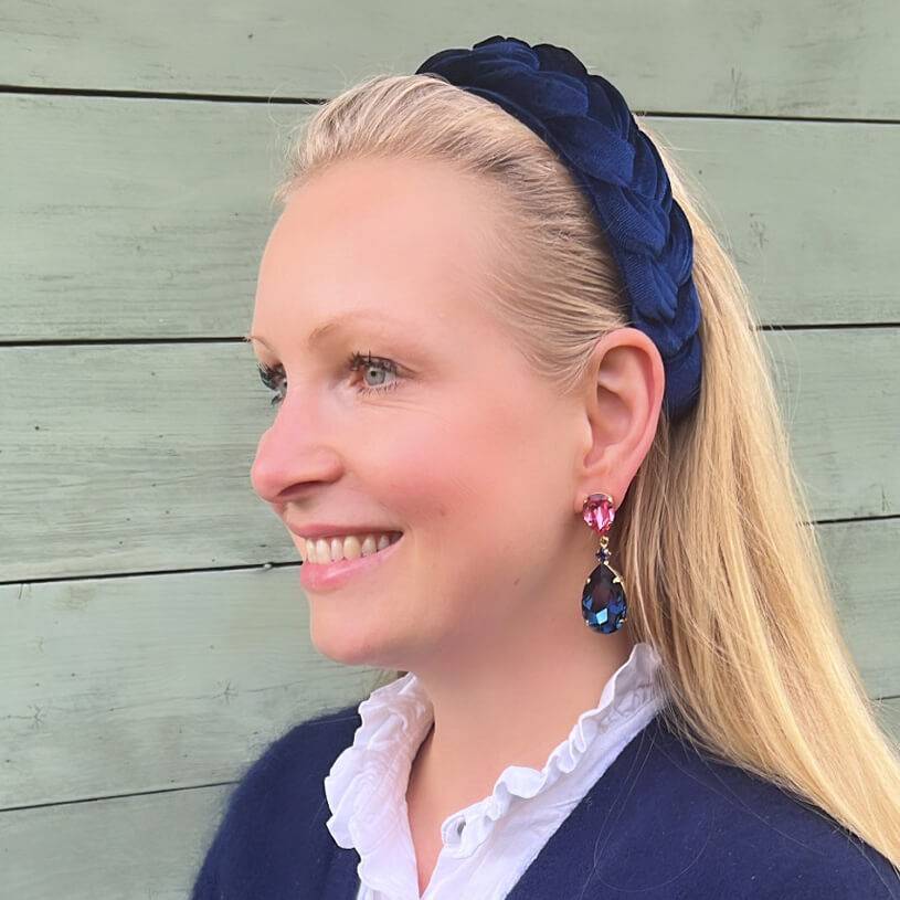 SchwesterSchwester Funkelnde Ohrstecker mit Glas-Kristallen in Pink und Dunkelblau Sonderangebote
