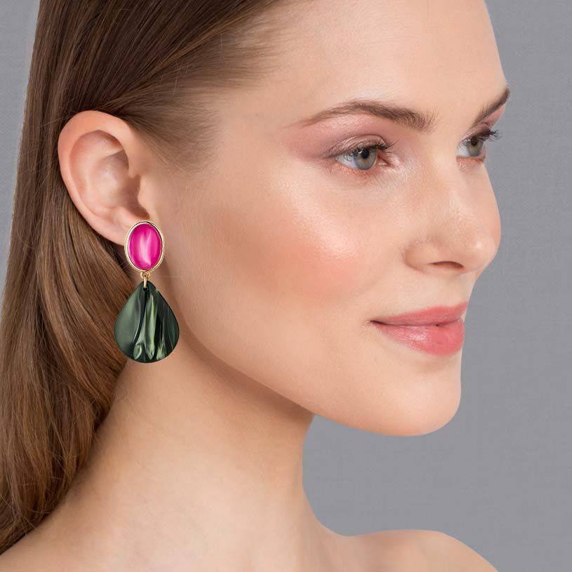 SchwesterSchwester Pinke Ohrstecker mit Tropfen in Silbergrün von AmuseToi JETZT KAUFEN