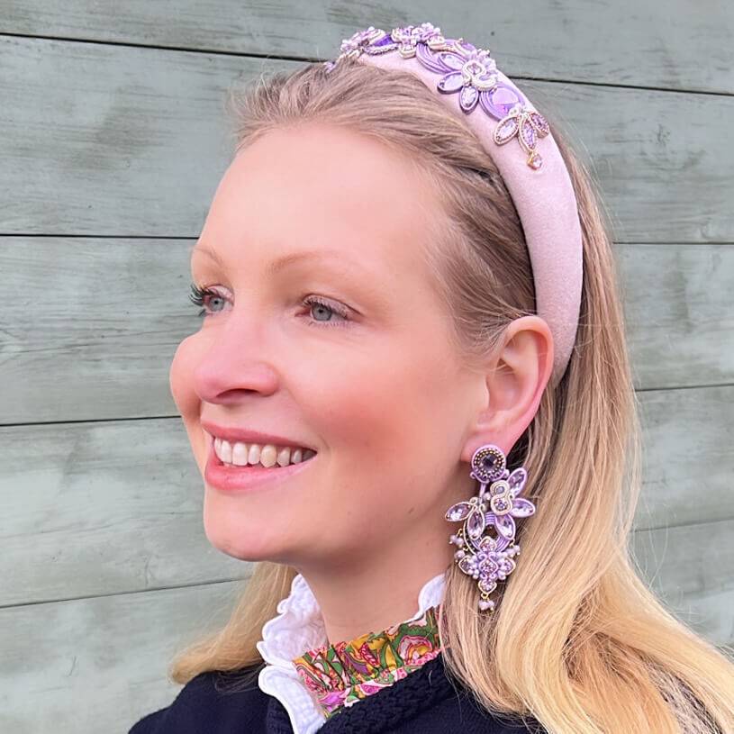 SchwesterSchwester Große Soutache-Ohrringe in Flieder und Champagner Neuheiten