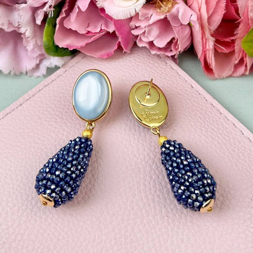SchwesterSchwester Hellblaue Ohrringe mit glitzerndem dunkelblauen Tropfen von AmuseToi Bis zu 65% Rabatt