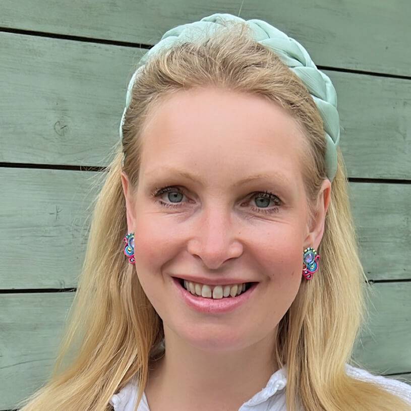 SchwesterSchwester Schöne Soutache-Ohrringe in Pink und Blau Blitzverkäufe