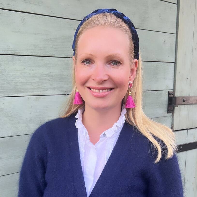 SchwesterSchwester Edel funkelnde Ohrstecker in Pink mit Quaste Große Rabatte